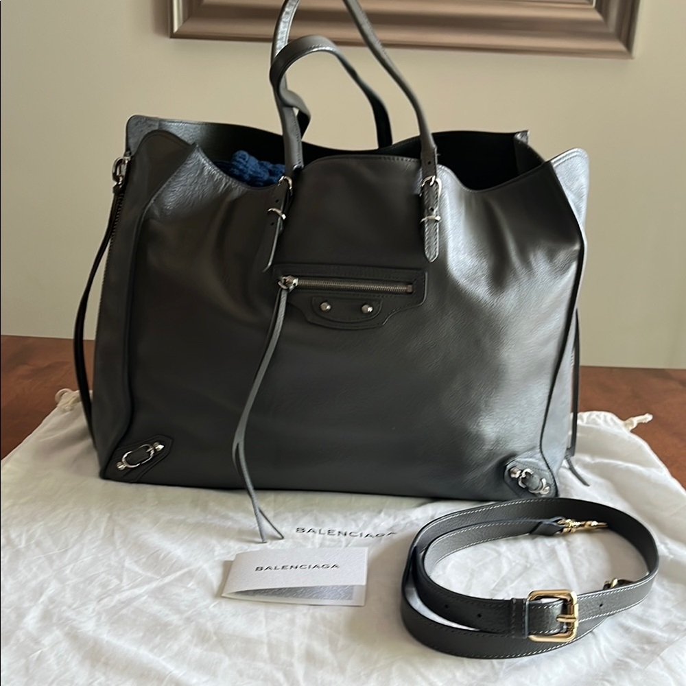 Balenciaga Women's Lg Grey Leather Tote Bag